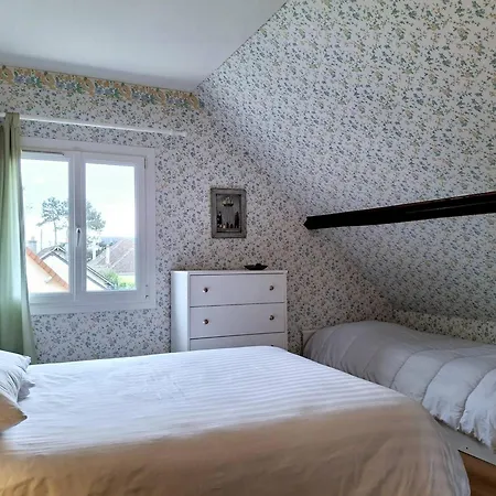 Maison Proche Pour 6 Personnes Avec Animaux Admis - Fr-1-788-60 *